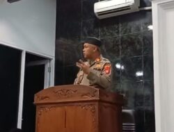 Tarawih Keliling Kapolsek Bekasi Barat Ajak Jemaah Cegah Tawuran