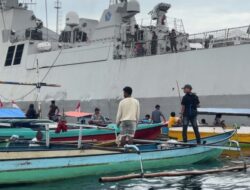 Guspurla Koarmada II Beserta Lanal Maumere Gelar Bakti Sosial Pembagian Sembako Ops Perisai Jaladhi-26 di Maumere